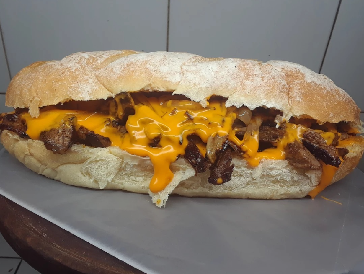 Sanguche de Vacio con Cheddar
