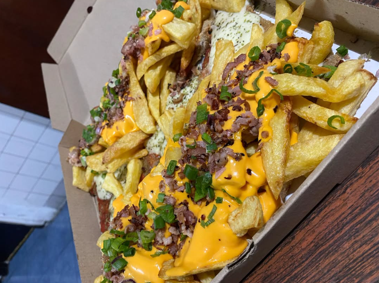 Milanesa a la napolitana con papas fritas